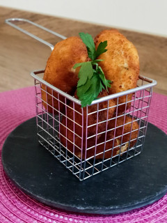 Una foto de Croquetas de calabacín y chorizo