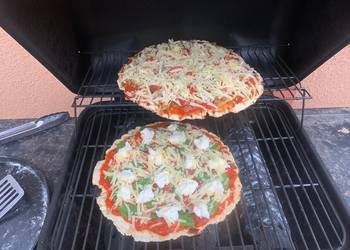 Easiest Way to Prepare Appetizing Simple Flatbread Pizza