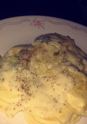 A picture of Zesty Onion Cream Sauce.