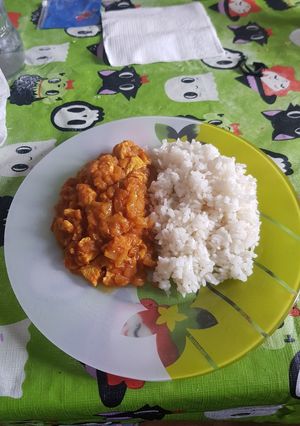 Una foto de Pollo al Curry