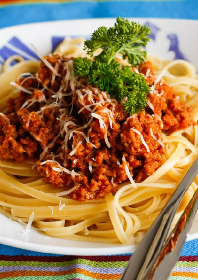 Una foto de Pasta a la boloñesa