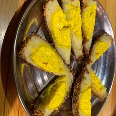 A picture of Vegetarian egg nest.