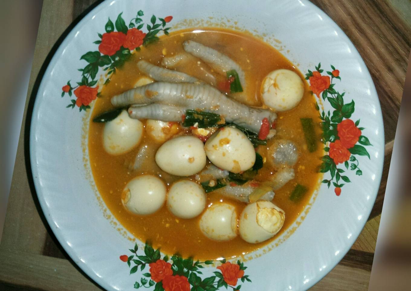 Telur Puyuh dan Ceker Ayam Bumbu Balado