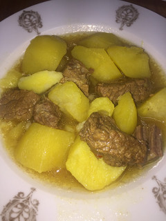Una foto de Patatas con carne de antaño