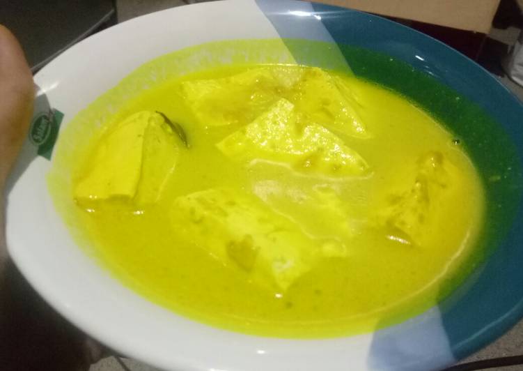 Opor tahu