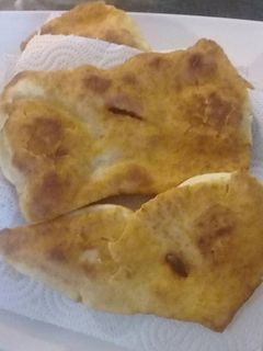 Una foto de Torta fritas