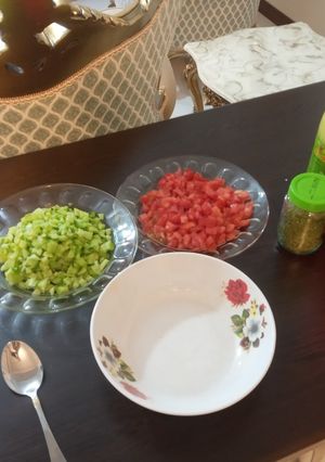 عکسی از دستور سالاد شیرازی خوش طعم