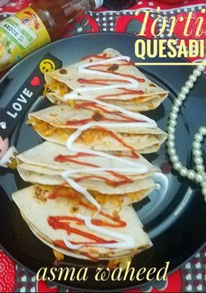 A picture of Tortilla quesadillas.