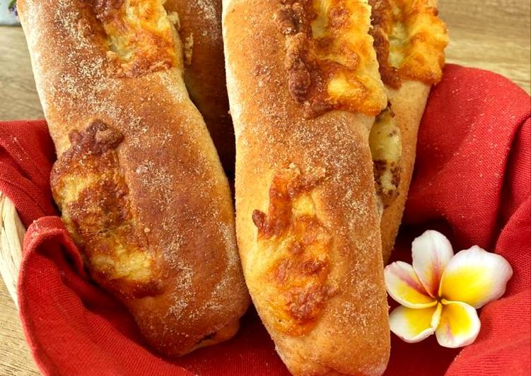 Mozzarella Sausage bread - tanpa telur