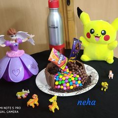 A picture of Antigravity cake.