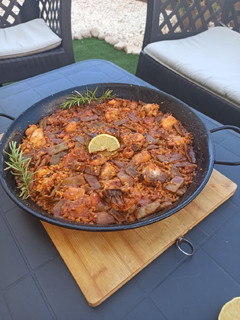 Una foto de Paella alicantina de pollo