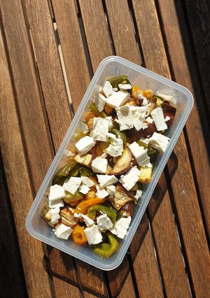Una foto de Ensalada de garbanzos (receta de aprovechamiento)
