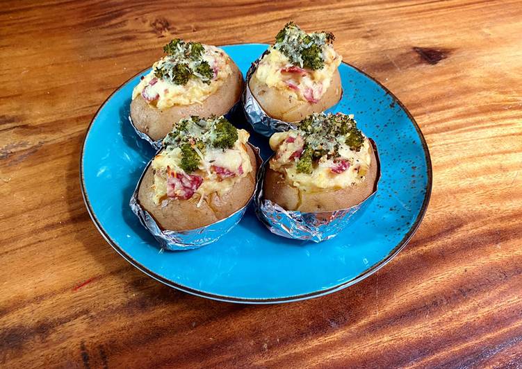 Resep Baked Potato Broccoli Cheese yang mudah