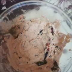 A picture of Peanut chutney.