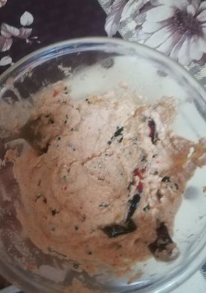 A picture of Peanut chutney.
