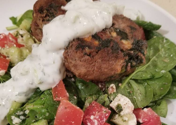 Greek Burgers w/yogurt sauce Greek Burgers w/yogurt sauce