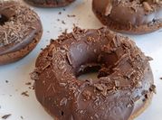Una foto de donas con harina de almendra