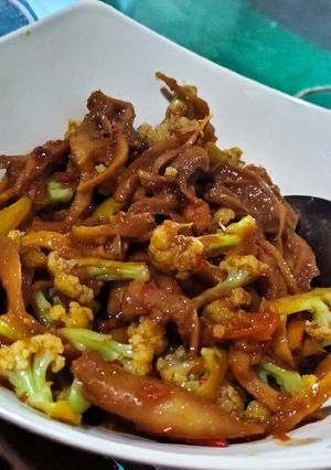Foto resep Tumis Jamur Brokoli bumbu Kecap