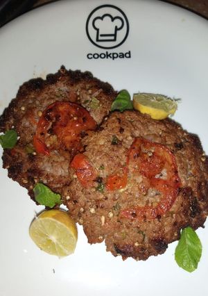A picture of Chapli Kababs.