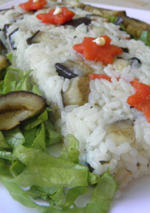 Una foto de Ensalada de arroz y berenjena