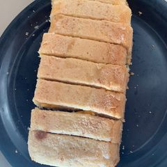 A picture of Broken Wheat corn bread.