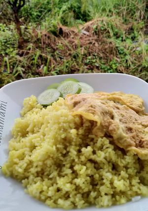 Foto resep Nasi goreng kuning simpel dgn bahan seadanya