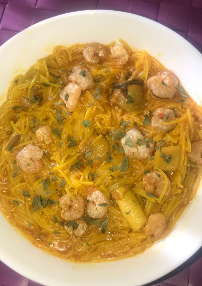 Una foto de Fideos Marineros