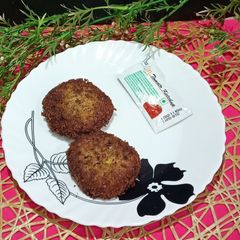 A picture of Chicken keema Cutlets.