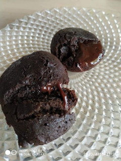 મીની ચોકો લાવા કેક(Mini choco lava cake recipe in Gujarati) રેસીપી મુખ્ય ફોટો