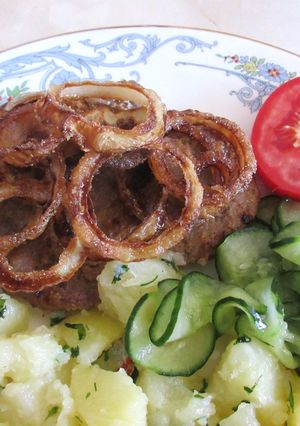 Mustáros tarja sült hagymával recept fotója