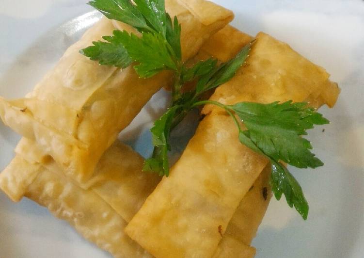 Martabak telur mini