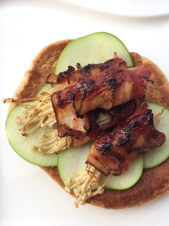 A picture of Bacon Wrapped Enoki Mushroom Pita Sandwich.