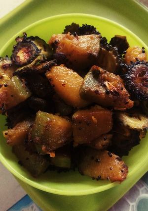 কুমড়ো উচ্ছে বাটি (kumro ucche bati recipe in bengali) রেসিপির প্রধান ছবি