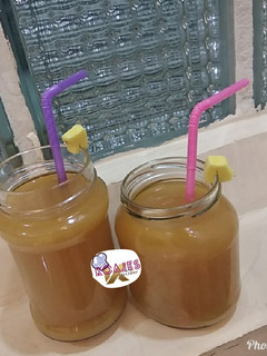 A picture of Ginger ice tea drink.