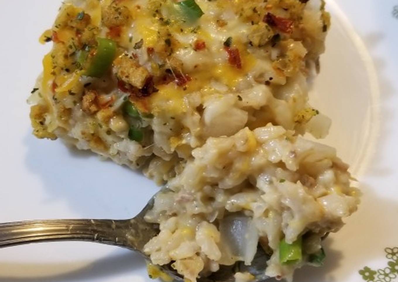 Rice cake and tuna cheese