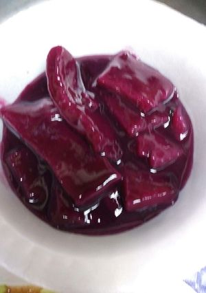 A picture of Blackberry Dumplings.