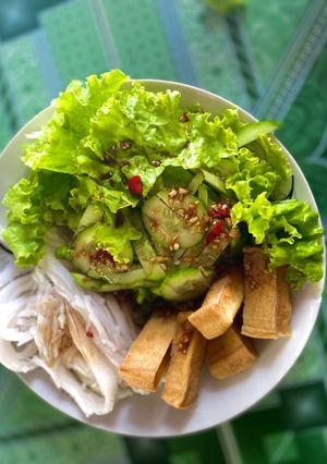 Hình của món Bánh tằm nước tương.