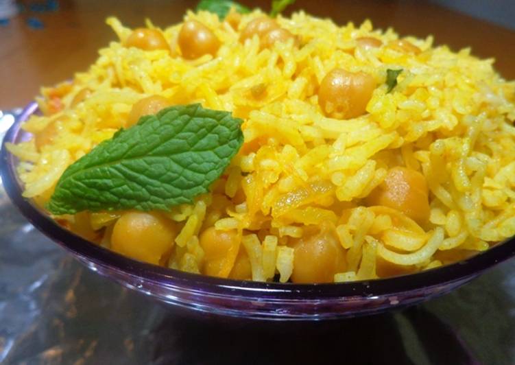 How to Make Favorite Kabuli Channa Biryani