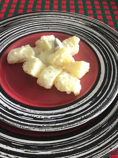 Una foto de Papas en aceituna o alcaparra
