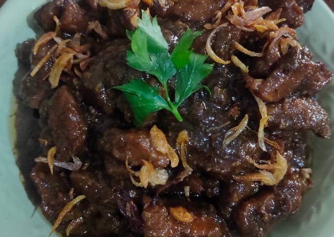 Cara membuat Semur Daging Cara membuat Semur Daging