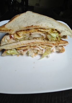 A picture of Easy breakfast sandwich.