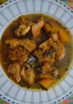 Foto resep Semur Ayam Kentang Sederhana
