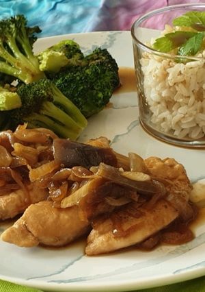 Une photo de Poulet soyo