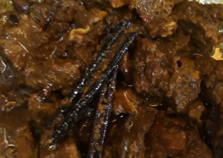 Semur daging sapi