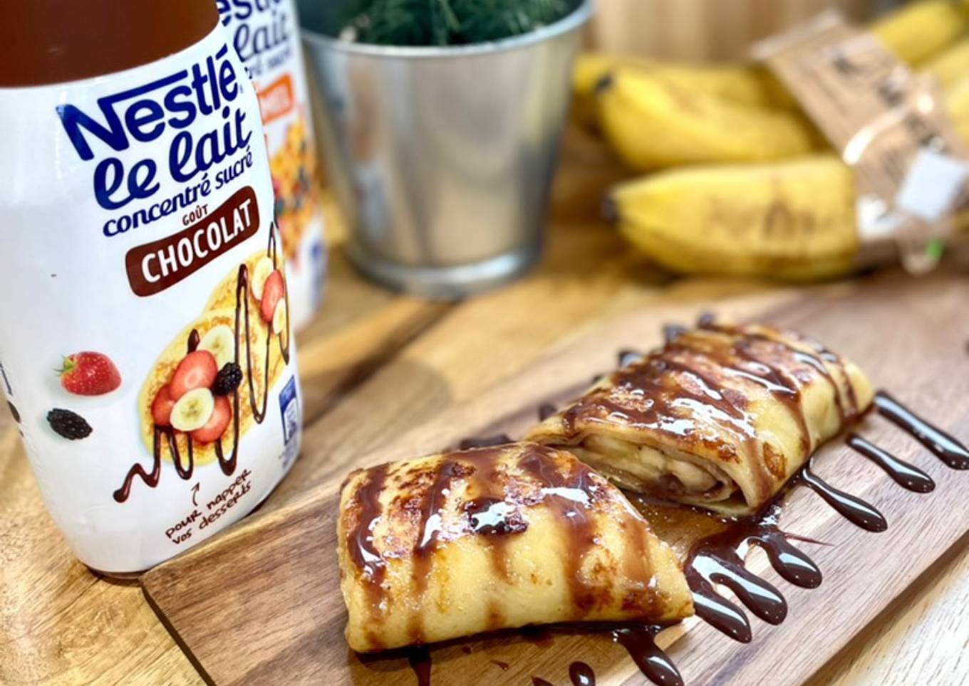 Pâte à crêpes à la Banane (et crêpes fourrés à la banane, topping chocolat, flambée au Rhum blanc)