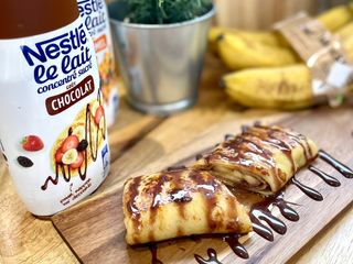 Pâte à crêpes à la Banane (et crêpes fourrés à la banane, topping chocolat, flambée au Rhum blanc)