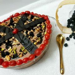 A picture of Banana chocolate cheese cake.