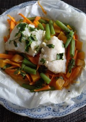 Foto principal de Papillote de bacalao con verduras