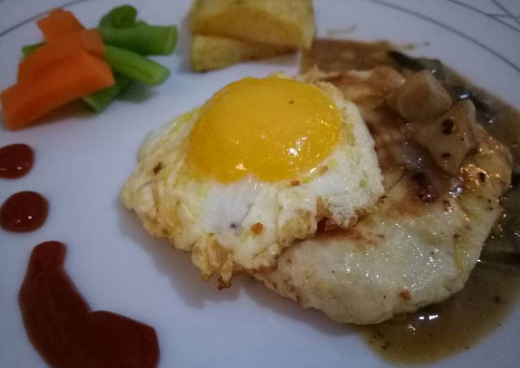 Steak tahu ayam saos jamur