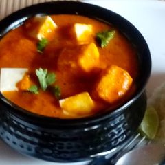A picture of Paneer masala restaurant style.
